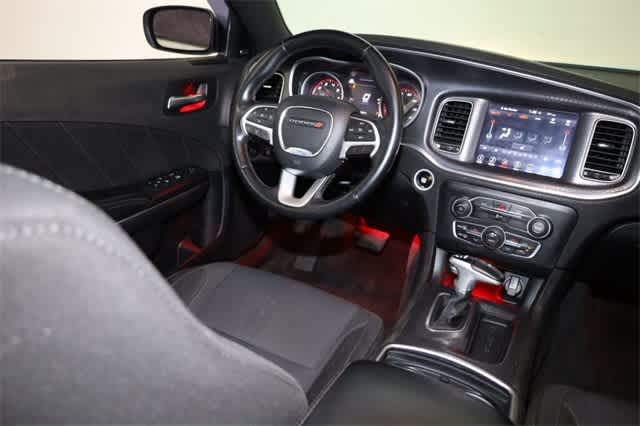 Thumbnail: 2017 Dodge Charger - 21