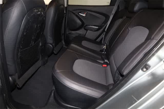 Thumbnail: 2013 Hyundai Tucson - 21