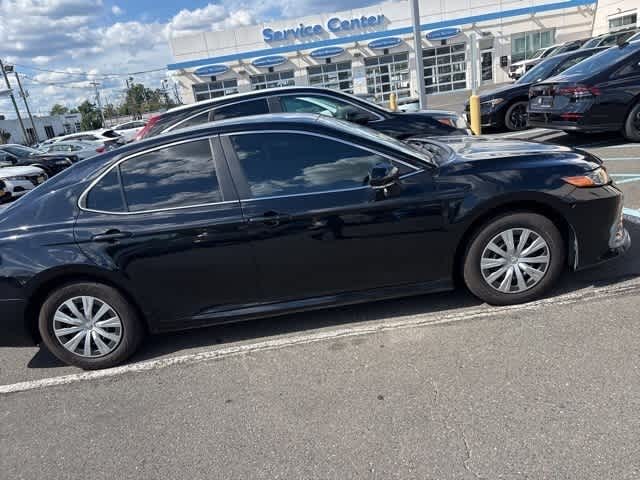 Thumbnail: 2022 Toyota Camry - 15