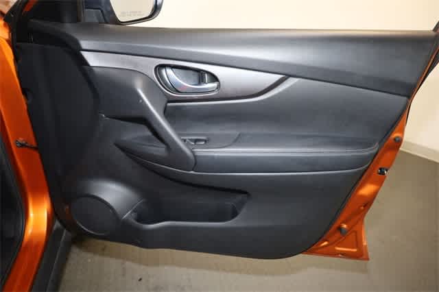 Thumbnail: 2019 Nissan Rogue - 22