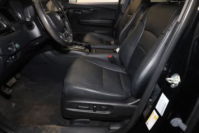 Thumbnail: 2021 Honda Pilot - 15