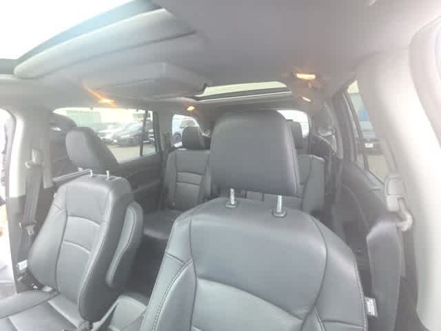 Thumbnail: 2022 Honda Pilot - 25