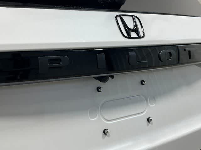 Thumbnail: 2026 Honda Pilot - 7