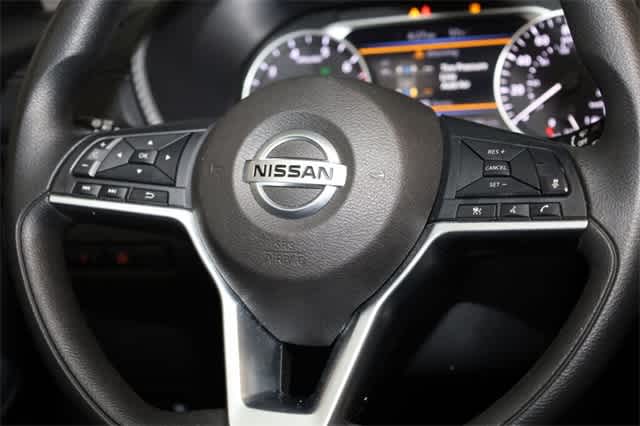 Thumbnail: 2023 Nissan Sentra - 32