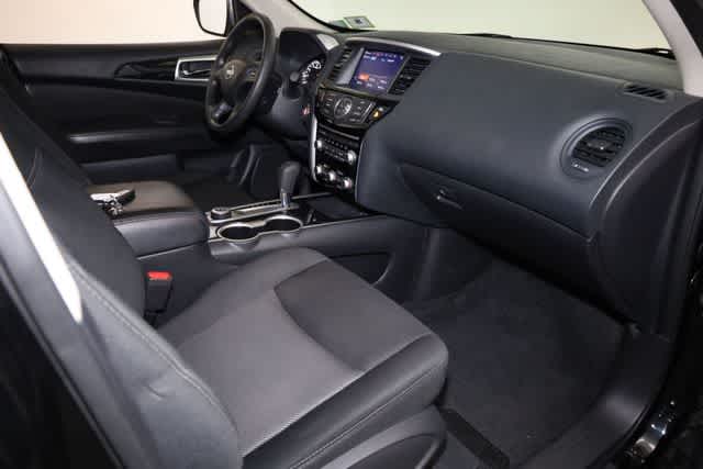 Thumbnail: 2020 Nissan Pathfinder - 19