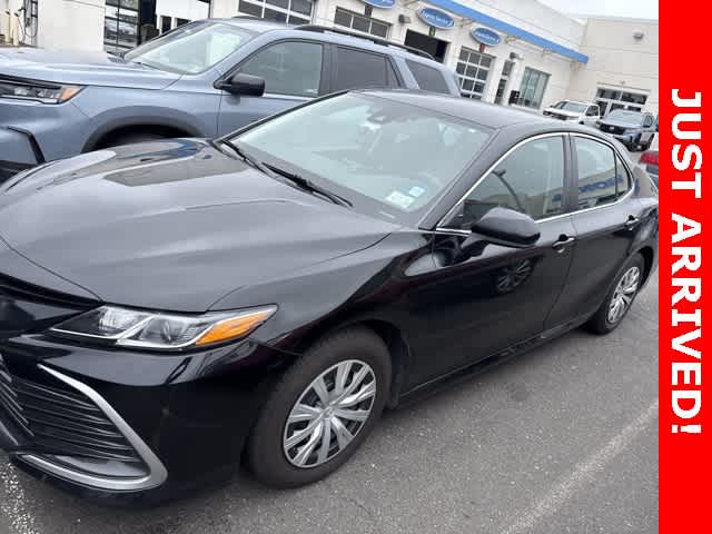 Thumbnail: 2022 Toyota Camry - 1