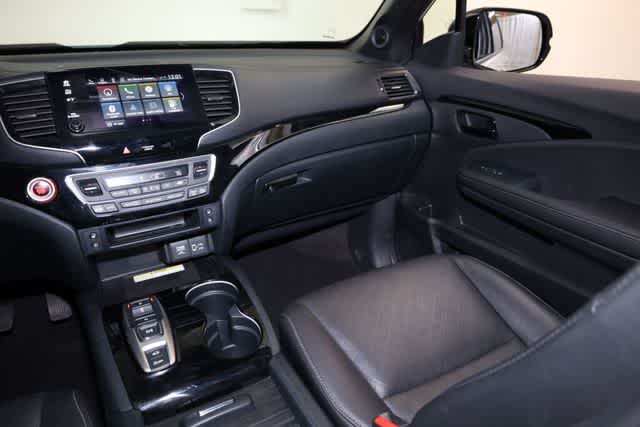 Thumbnail: 2023 Honda Passport - 25