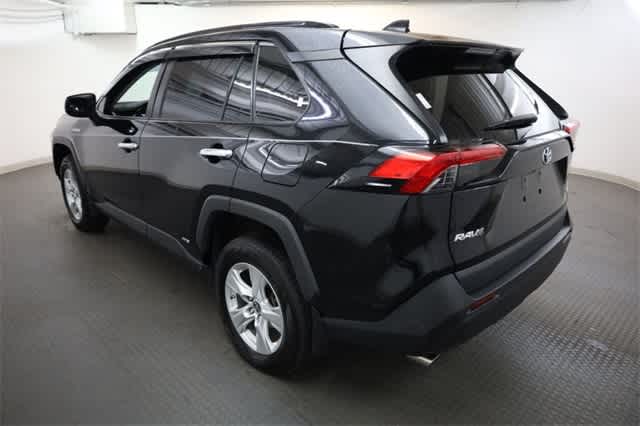 Thumbnail: 2021 Toyota RAV4 - 4