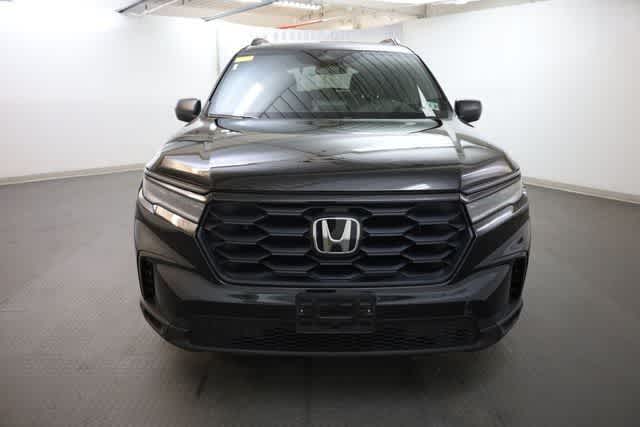 Thumbnail: 2023 Honda Pilot - 12