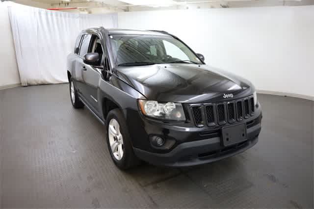 Thumbnail: 2017 Jeep Compass - 11