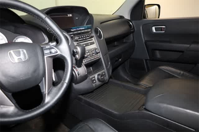 Thumbnail: 2012 Honda Pilot - 23