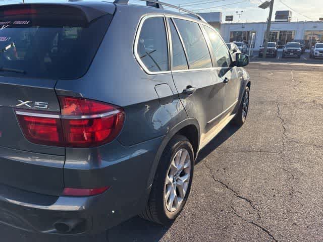 Thumbnail: 2013 BMW X5 - 18