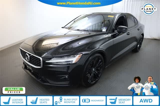 Thumbnail: 2019 Volvo S60 - 1