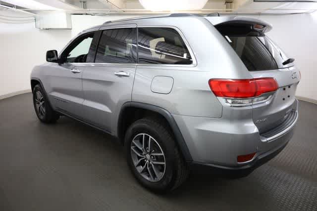 Thumbnail: 2017 Jeep Grand Cherokee - 4