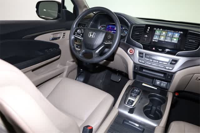 Thumbnail: 2022 Honda Pilot - 17