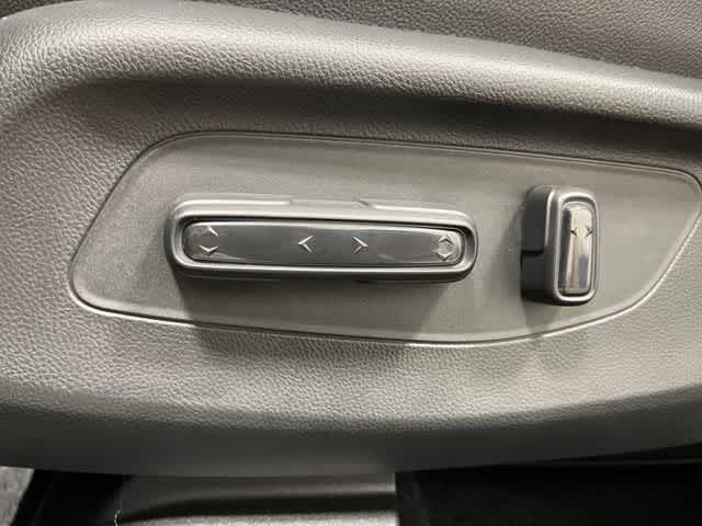 Thumbnail: 2026 Honda HR-V - 14