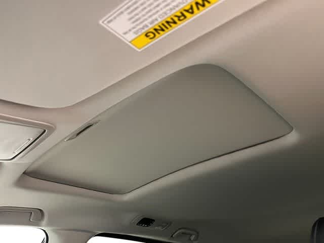 Thumbnail: 2026 Honda Odyssey - 21