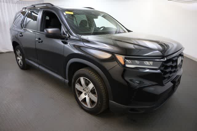 Thumbnail: 2023 Honda Pilot - 10