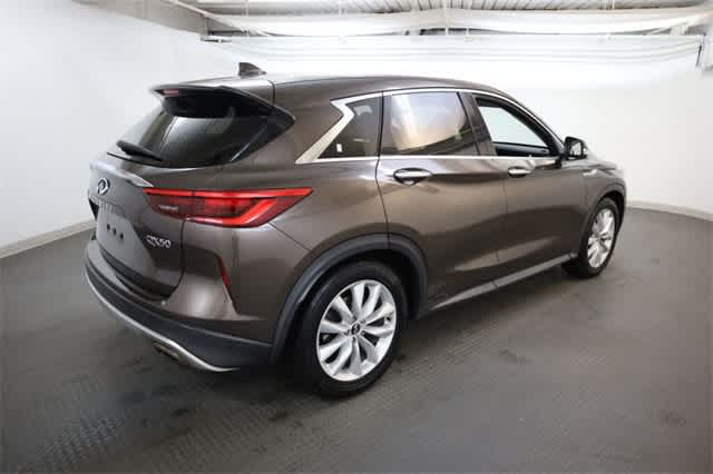 Thumbnail: 2019 INFINITI QX50 - 8