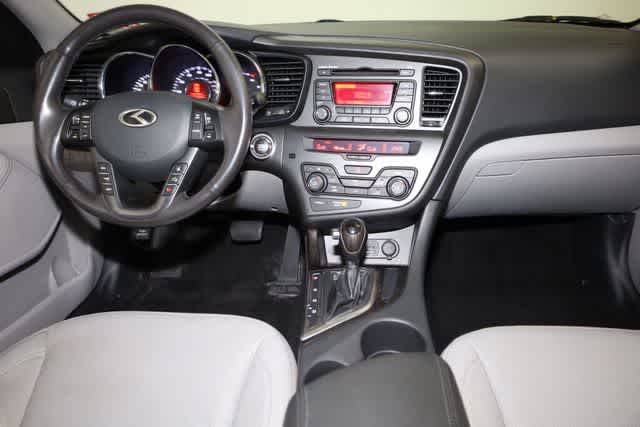 Thumbnail: 2012 Kia Optima - 21