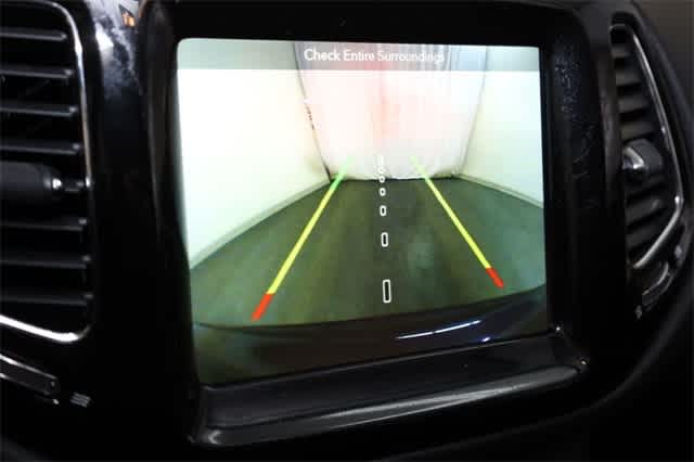 Thumbnail: 2019 Jeep Compass - 24