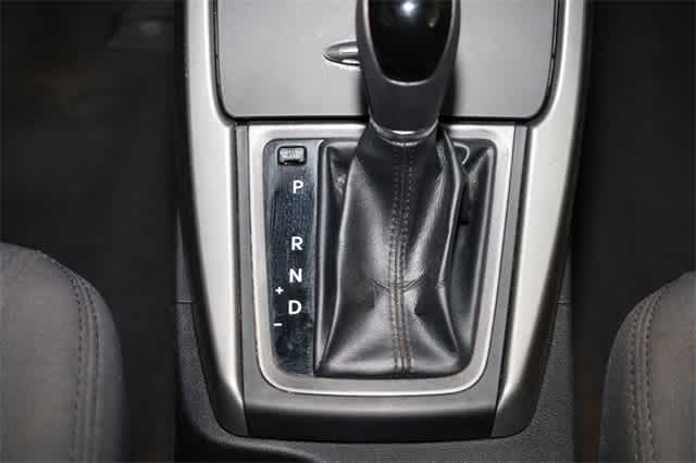 Thumbnail: 2016 Hyundai Elantra - 29