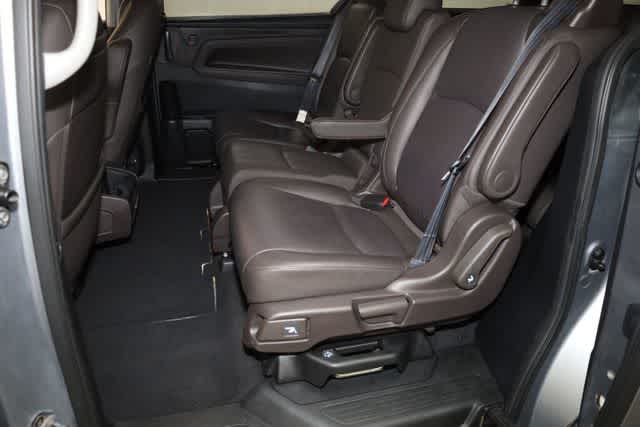Thumbnail: 2018 Honda Odyssey - 21