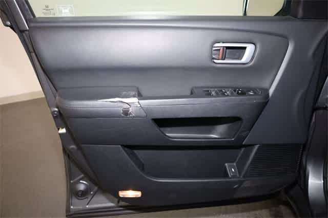 Thumbnail: 2012 Honda Pilot - 13