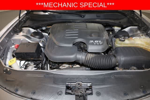 Thumbnail: 2015 Dodge Charger - 32