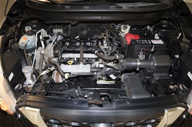 2020 Nissan Kicks S 34