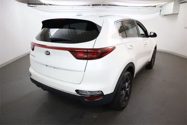 Thumbnail: 2022 Kia Sportage - 7