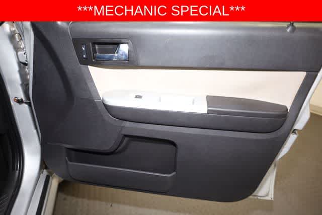 Thumbnail: 2009 Mercury Mariner - 31