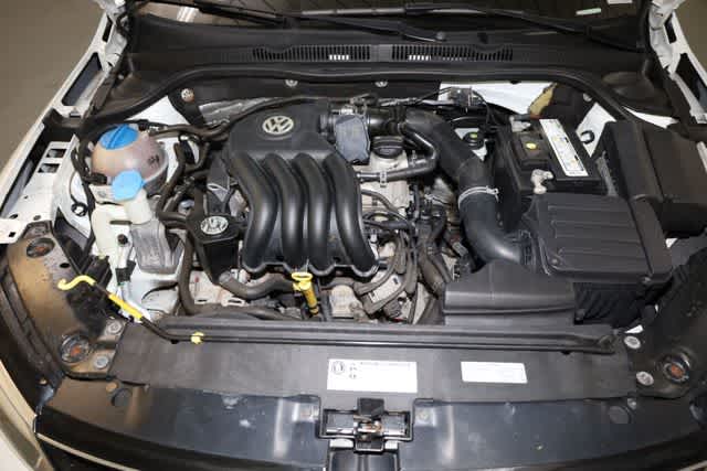 Thumbnail: 2015 Volkswagen Jetta - 33