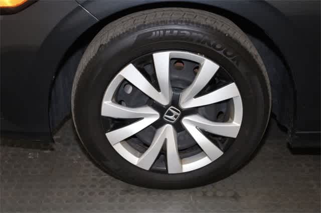 Thumbnail: 2024 Honda Civic - 36