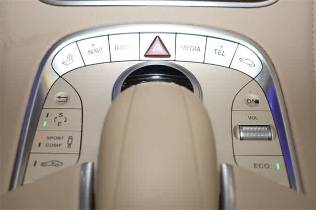 Thumbnail: 2014 Mercedes-Benz S-Class - 35