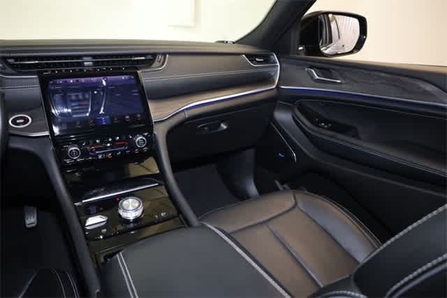 Thumbnail: 2021 Jeep Grand Cherokee L - 18