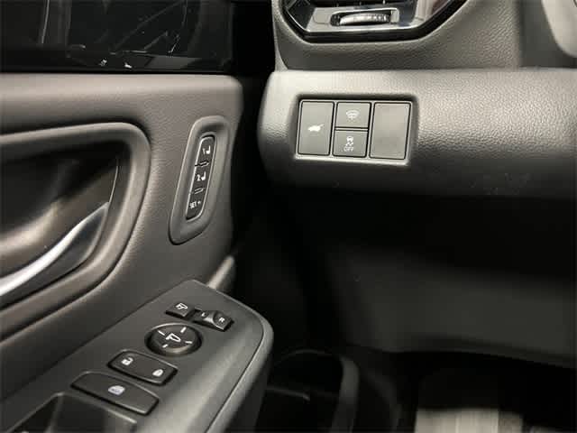 Thumbnail: 2025 Honda Pilot - 16