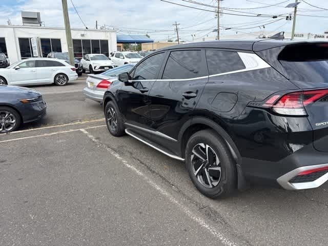 Thumbnail: 2023 Kia Sportage - 10