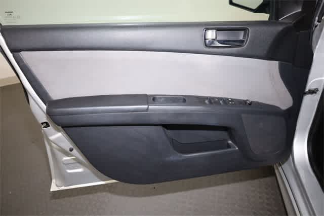 Thumbnail: 2012 Nissan Sentra - 13