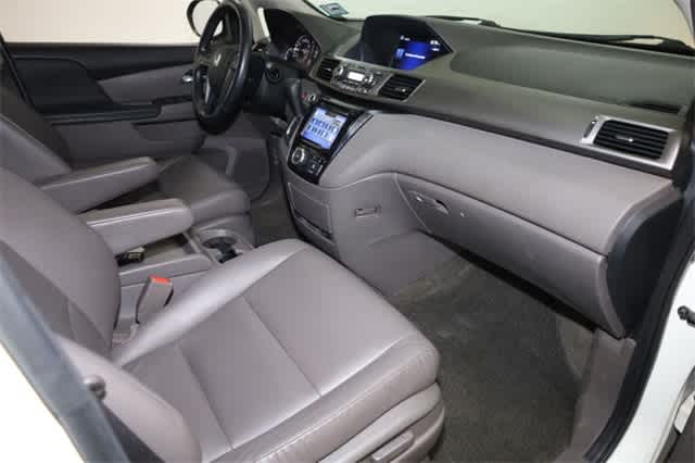 Thumbnail: 2016 Honda Odyssey - 19