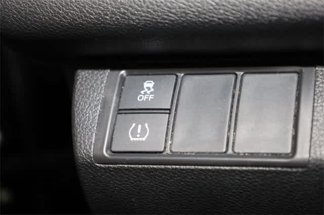 Thumbnail: 2017 Honda Civic - 26