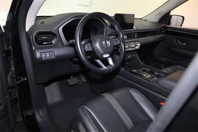 Thumbnail: 2023 Honda Pilot - 14