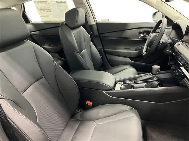2025 Honda Accord EX-L 32