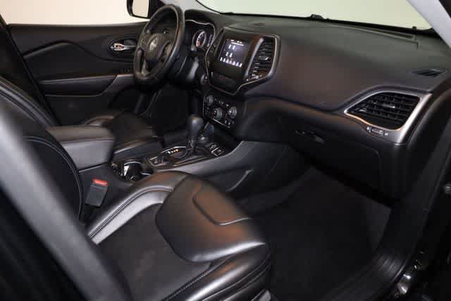Thumbnail: 2019 Jeep Cherokee - 33
