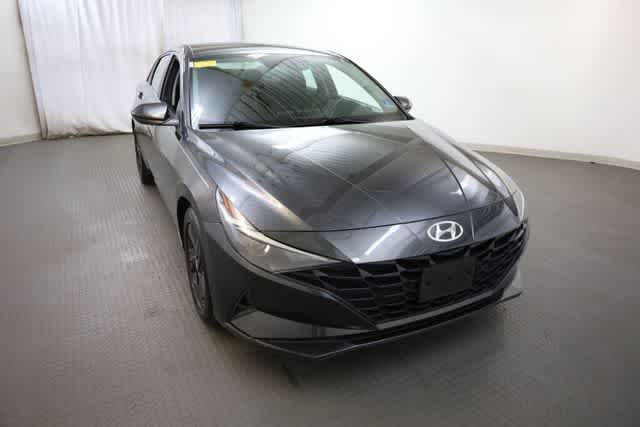 Thumbnail: 2021 Hyundai Elantra - 11