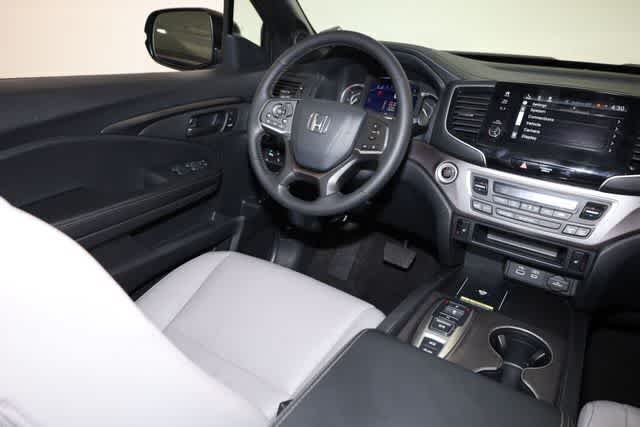 Thumbnail: 2024 Honda Passport - 16