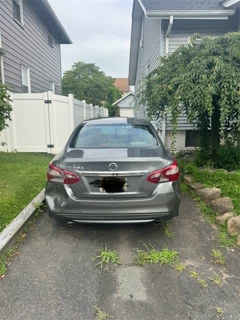 Thumbnail: 2018 Nissan Altima - 5