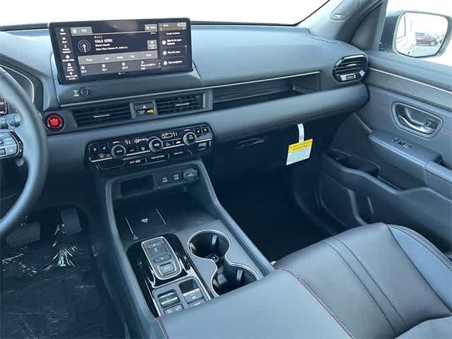 Thumbnail: 2026 Honda Pilot - 15