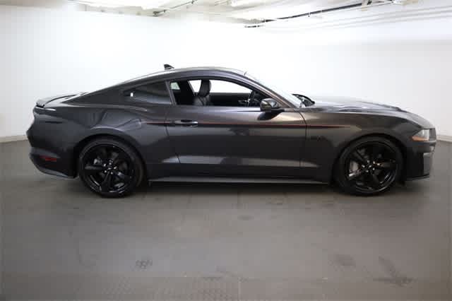 Thumbnail: 2022 Ford Mustang - 9
