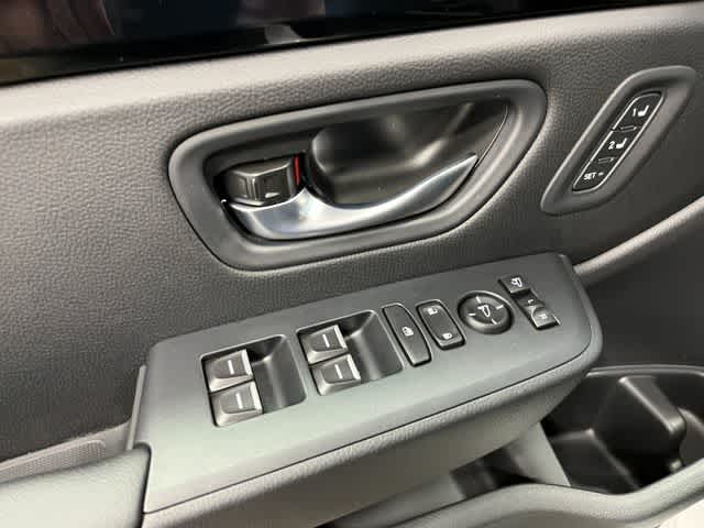 Thumbnail: 2026 Honda Pilot - 13